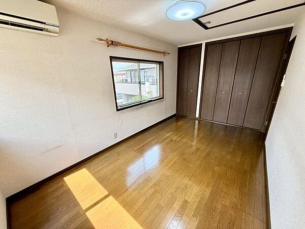 寝室
