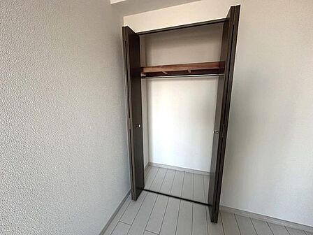 各居室収納がありご家族ごとのアイテムをすっきりとしまえます