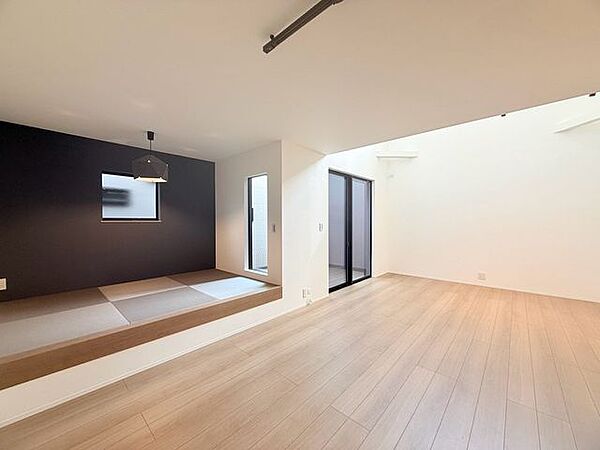 リビング/ダイニングを拡大表示