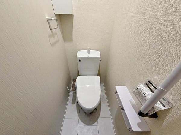 トイレを拡大表示