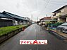外観：前面道路 平日・土日問わずご案内致します！お気軽にお問合わせ下さい♪ 