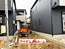 外観：2号棟　外観写真 平日・土日問わずご案内致します！お気軽にお問合わせ下さい♪ 