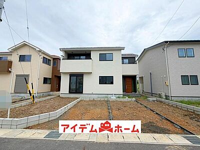 外観:4号棟 外観写真 平日・土日問わずご案内致します!お気軽にお問合わせ下さい♪ 外観:4号棟 外観写真 平日・土日問わずご案内致します!お気軽にお問合わせ下さい♪