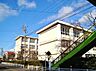 周辺：一宮市立葉栗小学校（720m）