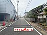 外観：前面道路 平日・土日問わずご案内致します！お気軽にお問合わせ下さい♪ 