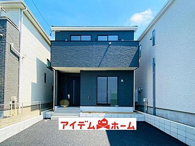 外観:1号棟 外観写真 平日・土日問わずご案内致します!お気軽にお問合わせ下さい♪ 外観:1号棟 外観写真 平日・土日問わずご案内致します!お気軽にお問合わせ下さい♪