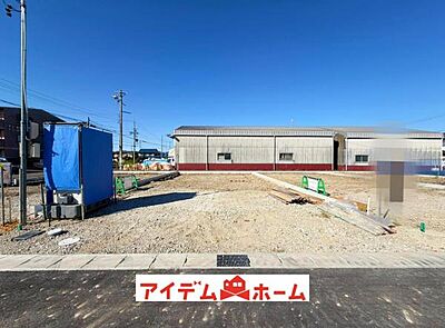外観:2号棟 外観写真 平日・土日問わずご案内致します!お気軽にお問合わせ下さい♪ 外観:2号棟 外観写真 平日・土日問わずご案内致します!お気軽にお問合わせ下さい♪