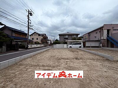 外観:1号棟 外観写真 平日・土日問わずご案内致します!お気軽にお問合わせ下さい♪ 外観:1号棟 外観写真 平日・土日問わずご案内致します!お気軽にお問合わせ下さい♪