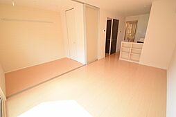 クローバーコートA 202号室 2階1LDKのリビング/ダイニング