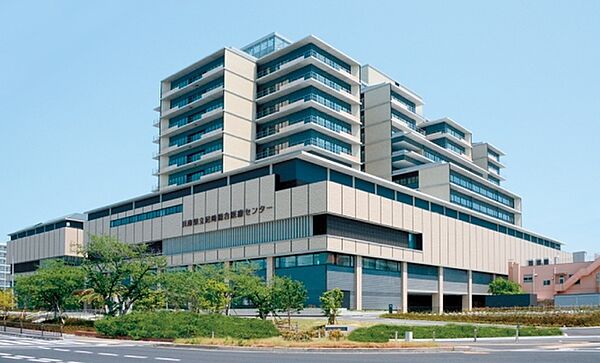 画像27:病院「兵庫県立尼崎総合医療センターまで952m」