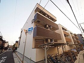 フジパレス出屋敷III番館 303 ｜ 兵庫県尼崎市北竹谷町３丁目（賃貸アパート1R・3階・30.92㎡） その1