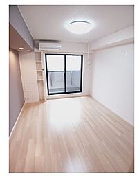 クルール　305号 3階1Kのリビング/ダイニング