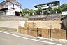 外観：土地の面積＝住宅面積ではありません。建ぺい率の問題などで、土地のある場所によって住宅を建てられる面積は限られています。高さもしかり、「土地」という言葉の中には、建築条件も含まれると考えておきましょう。