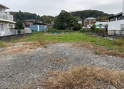 外観：販売されている全ての土地が、宅地用の土地であるとは限りません。都市計画法に基づき、基本的に住宅を建てることができるのは土地計画区であることに加え、市街化区域として定められている地域のみとなっています。