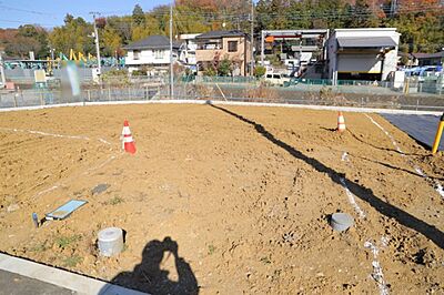 外観：販売されている全ての土地が、宅地用の土地であるとは限りません。都市計画法に基づき、基本的に住宅を建てることができるのは土地計画区であることに加え、市街化区域として定められている地域のみとなっています。