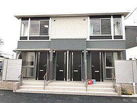 アメニティ・ハイツ 102 ｜ 愛媛県松山市萱町5丁目（賃貸アパート1LDK・1階・31.97㎡） その1