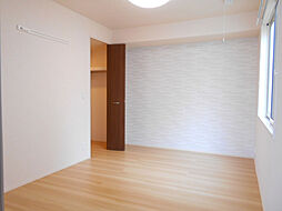 ソフィア片山 102号室