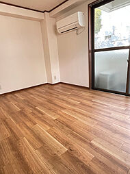 メゾン・ド・弘明寺 3階ワンルームのリビング/ダイニング