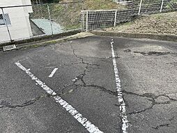 7 / 11