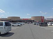 スーパー「かましんまで1300m」