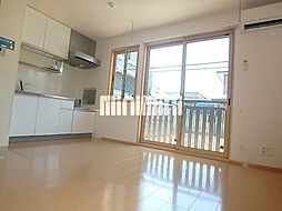 クローリス 1階1LDKのリビング/ダイニング