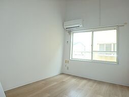 ドリームハウス下植木B 207 2階1Kのリビング/ダイニング