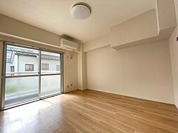 コリーナヴェルデ 2階1Kのリビング/ダイニング