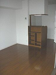 メゾン　ド　コンフォール 1階1LDKのリビング/ダイニング