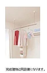 ファンシー・ココ 1階1LDKのリビング/ダイニング