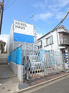 外観:建築中 外観:建築中