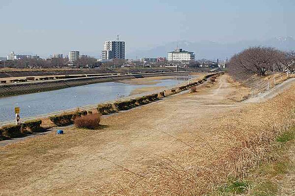 画像25:【公園】海蔵川緑地まで744ｍ