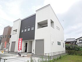 滋賀県守山市播磨田町（賃貸テラスハウス3LDK・--・72.00㎡） その1