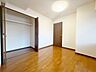洋室：洋室A・各部屋クローゼット付き