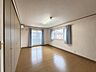 室内：2階洋室、洋室は2部屋ございます