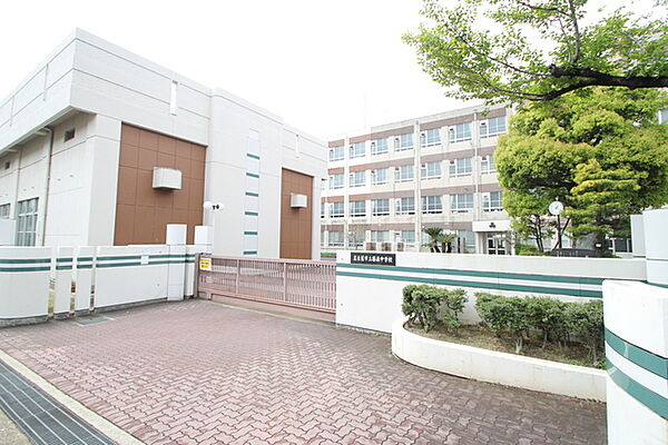 画像19:名古屋市立藤森中学校
