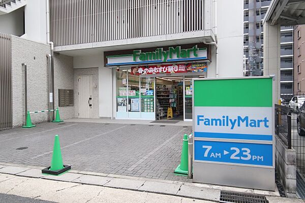 画像20:ファミリーマート　本郷名古屋店