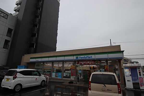 画像17:ファミリーマート　千種本山店