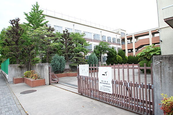 画像6:名古屋市立若水中学校