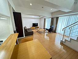 メイビル向陽町（新館） 323 3階1LDKのリビング/ダイニング