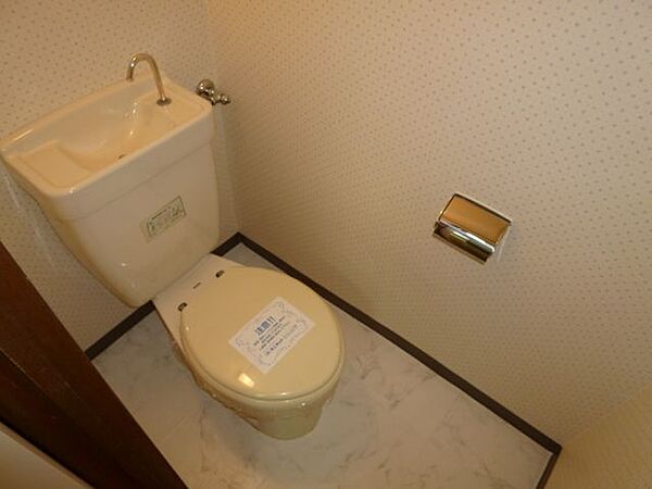 画像11:洋式トイレです。
