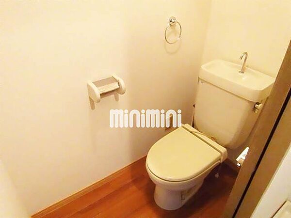 画像22:清潔感のあるトイレ