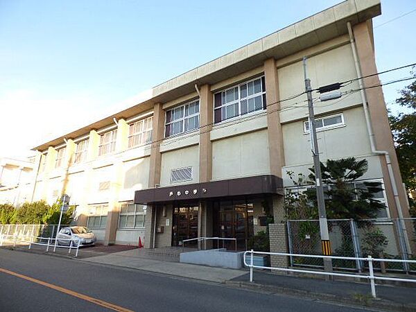 画像21:中学校「名古屋市立浄心中学校まで687m」