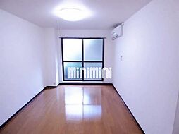 レジデンスアンドウ 5階1Kのリビング/ダイニング