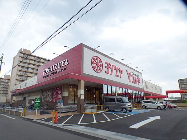 画像3:ショッピング施設「ヨシヅヤまで360m」