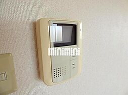 ＴＶ付きモニターホンあります。