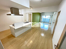 コモレビスクエア名駅北 9階2LDKのリビング/ダイニング