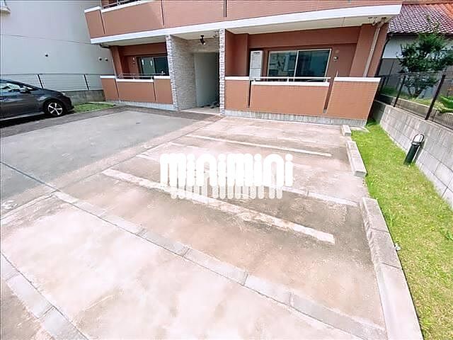 6 / 12
