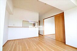 サムティイースト白壁 9階3LDKのリビング/ダイニング