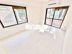 ロアール丘上 2階1Kのリビング/ダイニング