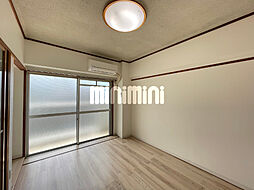 太田ハイツ 4階1Kのリビング/ダイニング